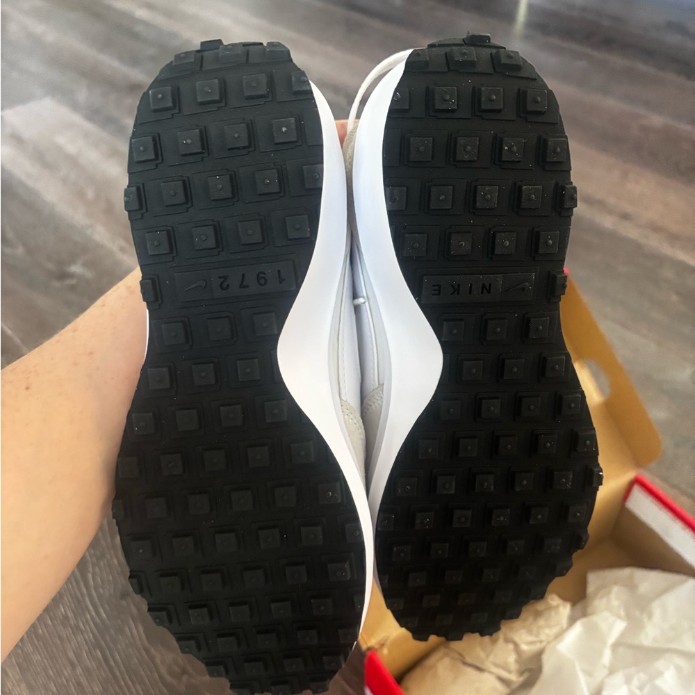 Nike Waffle Debut Women’s shoes - Brand New*** - Picture 6 of 7